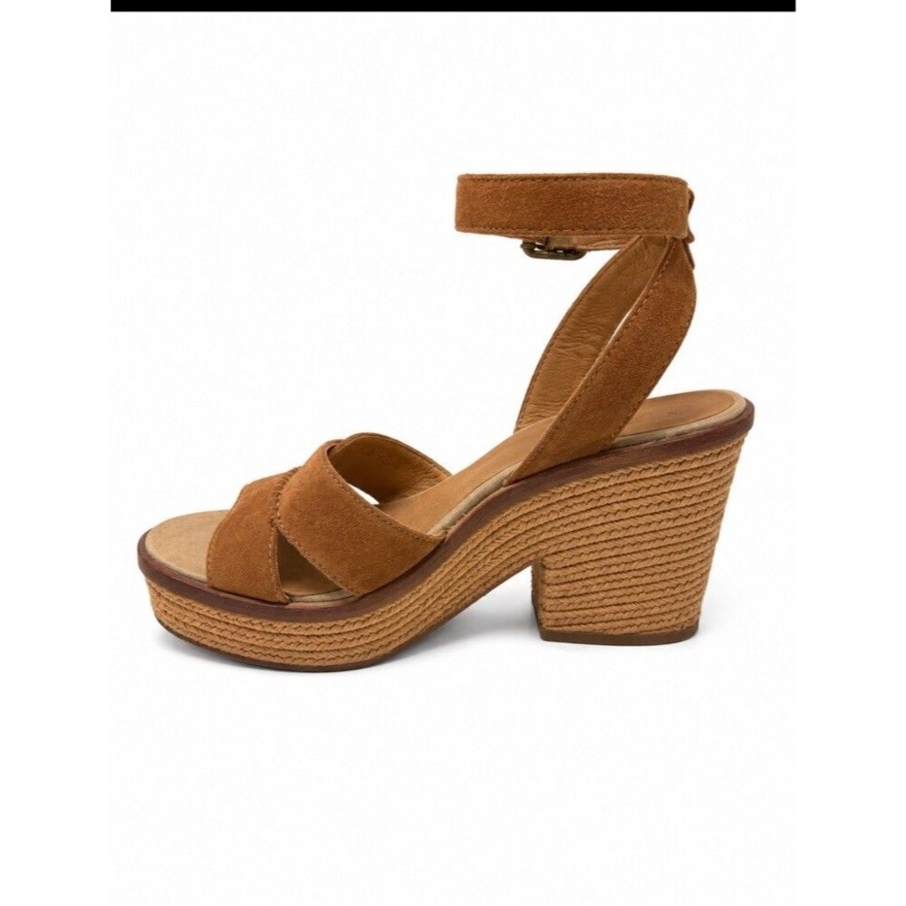 Ugg Carine Wedge Sandals Size 9.5 Missing Left Ankle Strap
